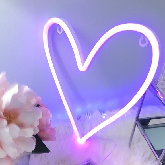 Neon heart led wall light - Picture 8 of 9